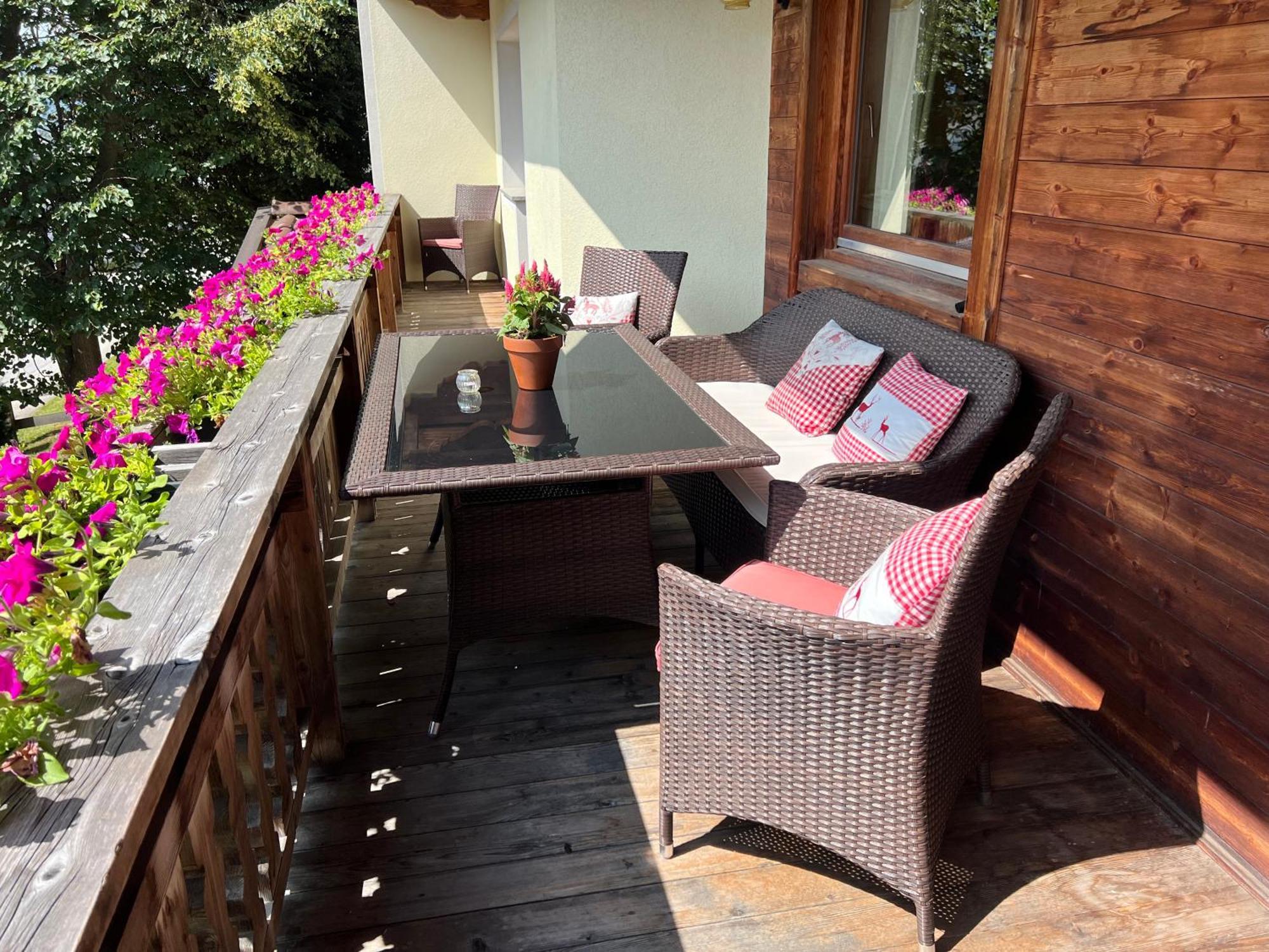 Ferienwohnung Platzhirsch Panorama View Balkon, Gartensauna, Garten, Grillplatz Stumm Esterno foto